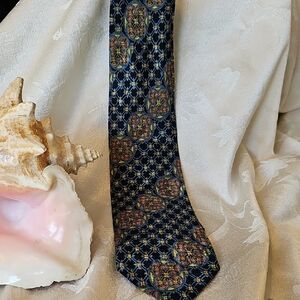 Brioni Blue and Gold Silk Tie Luxurious Accessory